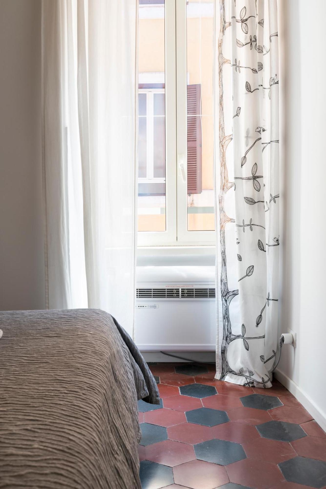 Half Palace, Relaxing Apartment In Rome San Lorenzo Екстериор снимка